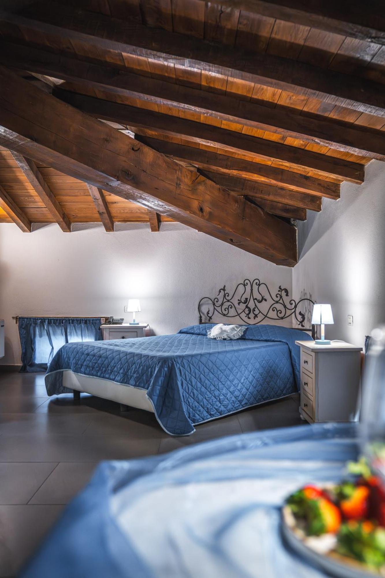 Hotel La Tavola Rotonda Cortemaggiore Quarto foto